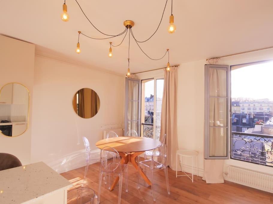 Charme Et Modernite Au Coeur Du Quartier St Louis Apartment Versailles Exterior photo
