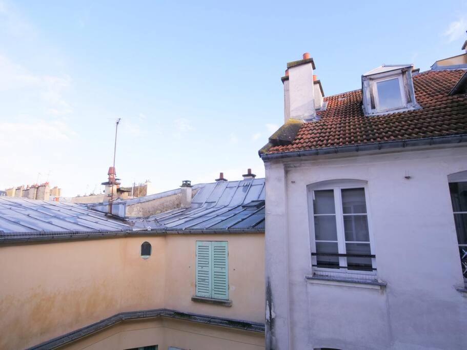 Charme Et Modernite Au Coeur Du Quartier St Louis Apartment Versailles Exterior photo